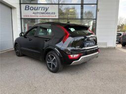 
										Kia Niro full									