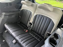 
										Kia EV9 full									