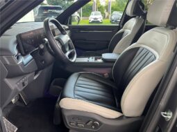 
										Kia EV9 full									