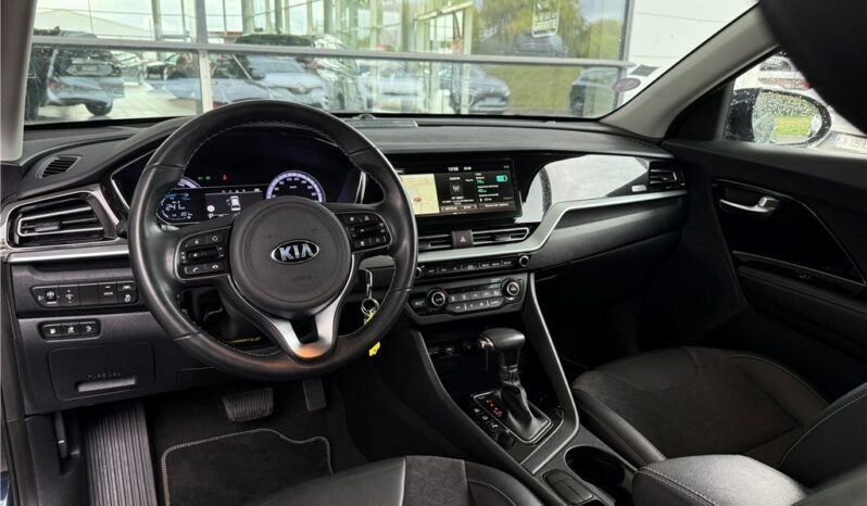 
								Kia Niro full									