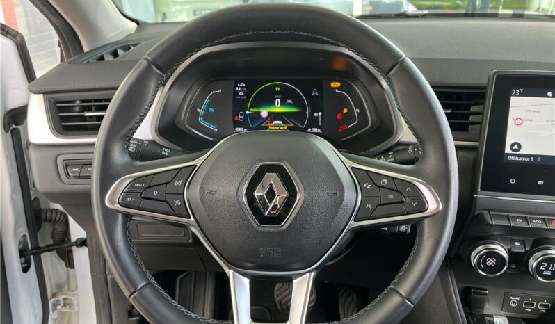 
								Renault Captur full									