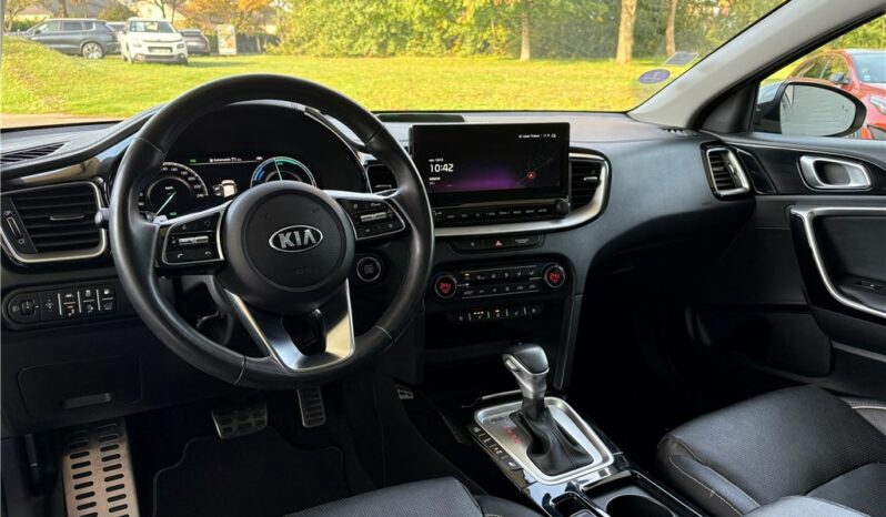 
								Kia CEED full									