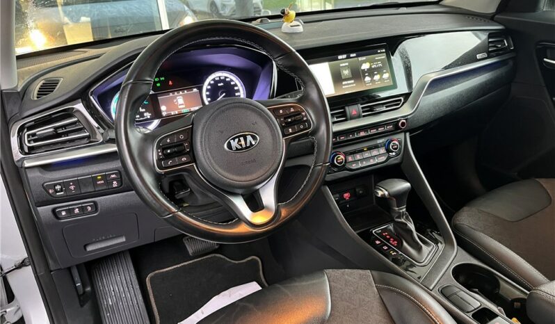 
								Kia Niro full									