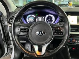 
										Kia Niro full									