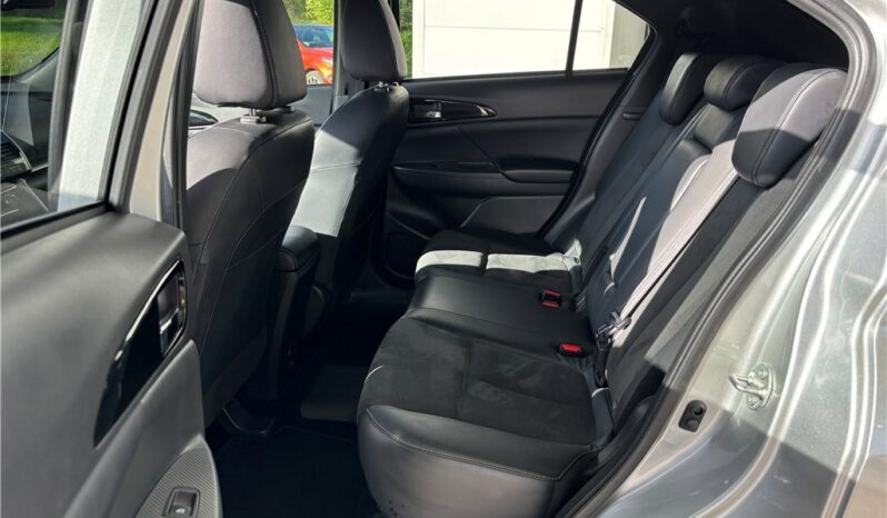 
								Mitsubishi Eclipse Cross full									