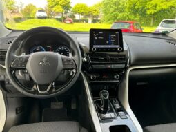 
										Mitsubishi Eclipse Cross full									