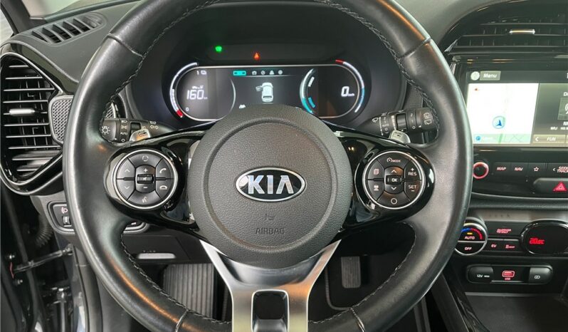 
								Kia e-soul full									