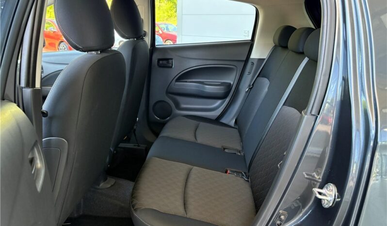 
								Mitsubishi Space Star full									