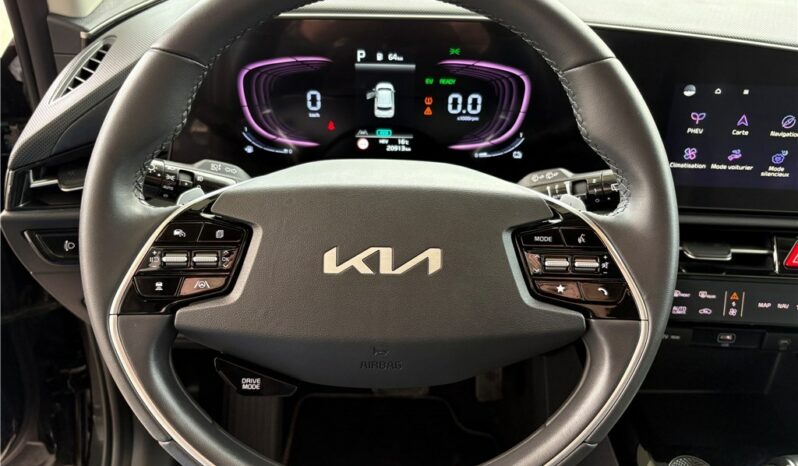 
								Kia Niro full									
