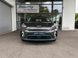 
										Kia Niro full									