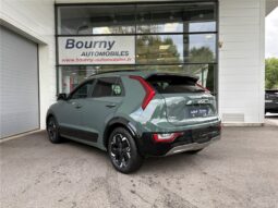 
										Kia Niro full									