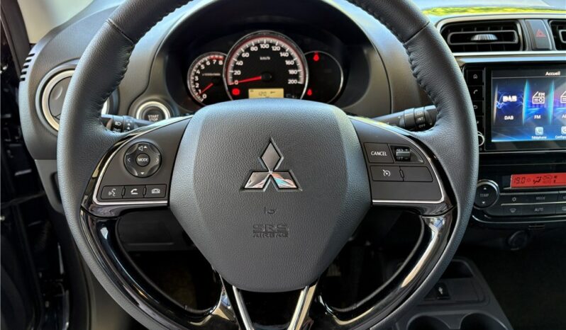 
								Mitsubishi Space Star full									