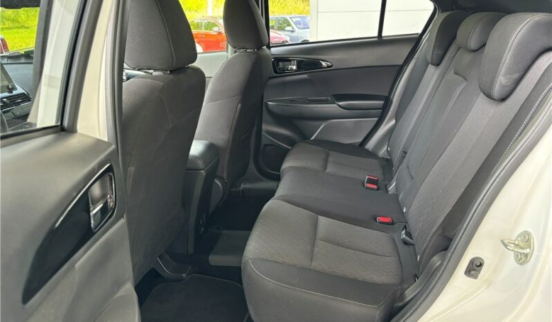 
								Mitsubishi Eclipse Cross full									