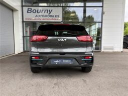 
										Kia Niro full									