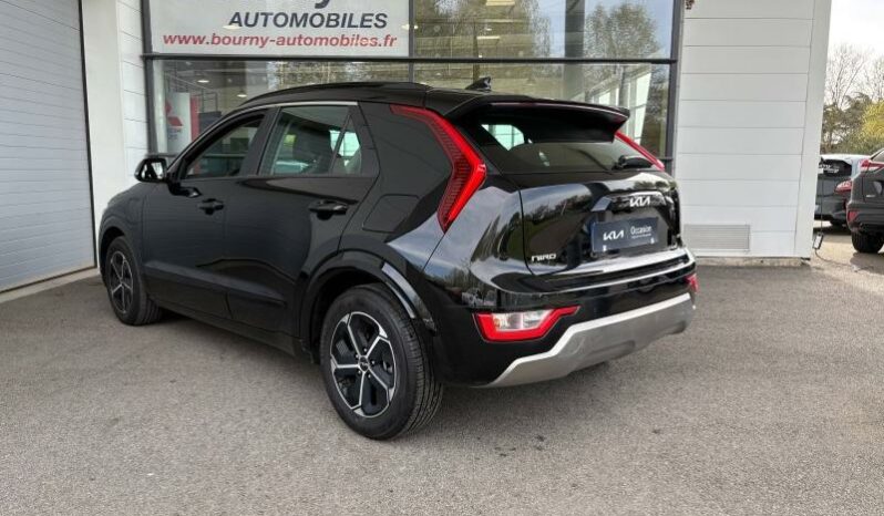 
								KIA Niro full									