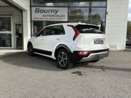 
										KIA Niro full									