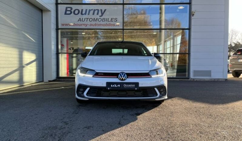 
								VOLKSWAGEN Polo full									