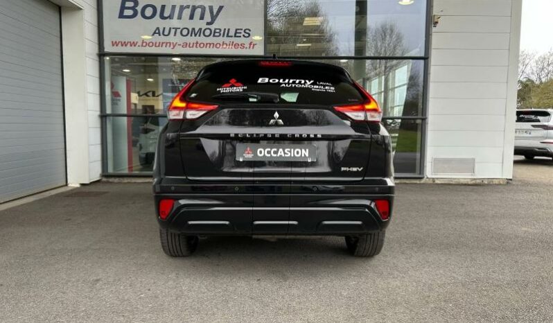 
								MITSUBISHI Eclipse Cross full									