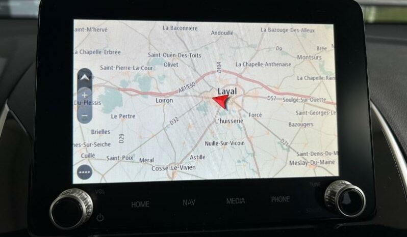 
								MITSUBISHI Eclipse Cross full									