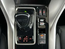 
										MITSUBISHI Eclipse Cross full									