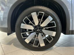 
										MITSUBISHI Outlander full									