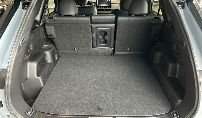 
								MITSUBISHI Outlander full									