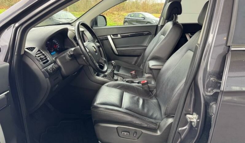 
								CHEVROLET Captiva full									