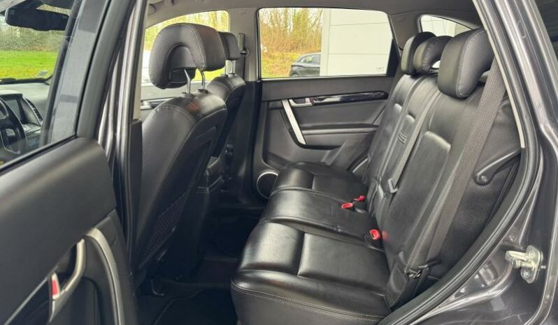 
								CHEVROLET Captiva full									