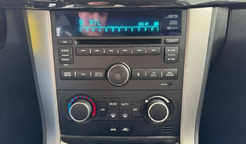 
								CHEVROLET Captiva full									