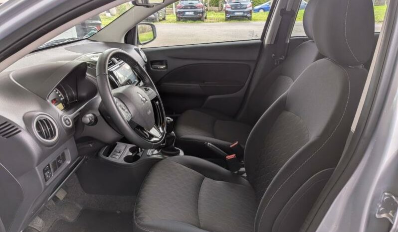 
								MITSUBISHI Space Star full									