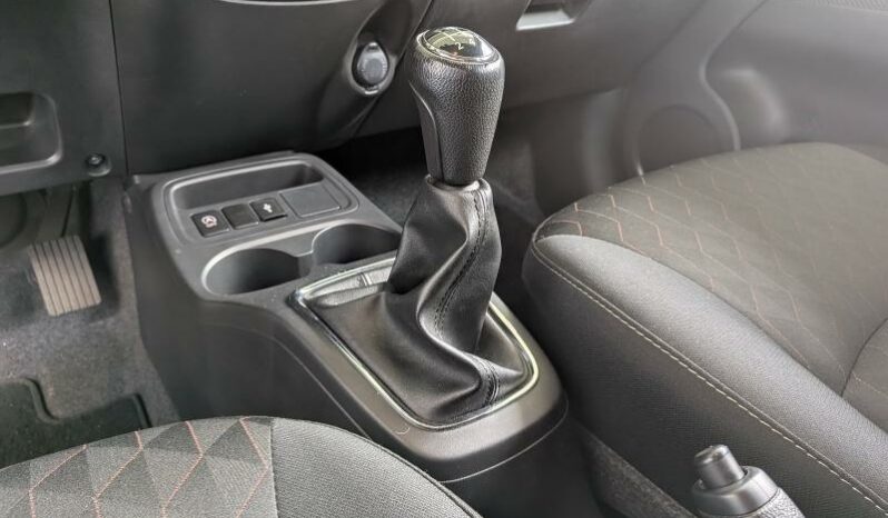 
								MITSUBISHI Space Star full									