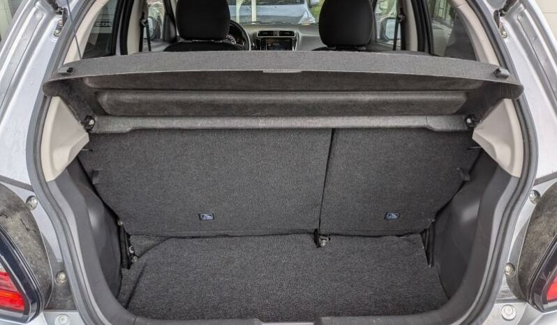 
								MITSUBISHI Space Star full									