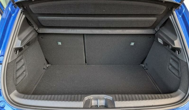 
								MITSUBISHI Colt full									