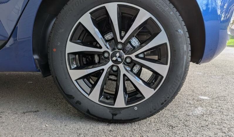 
								MITSUBISHI Colt full									