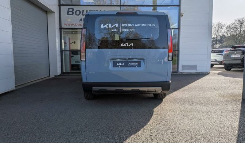 
								KIA PV5 Passenger full									