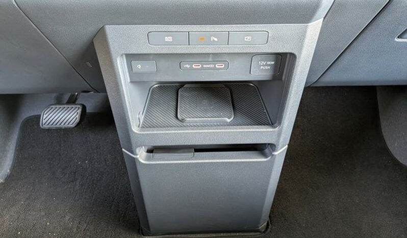 
								KIA PV5 Passenger full									