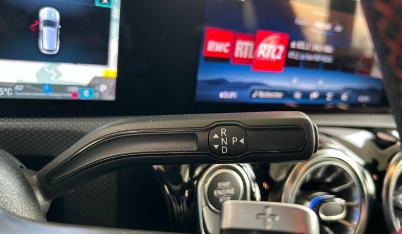 
								MERCEDES-BENZ CLA Shooting Brake full									