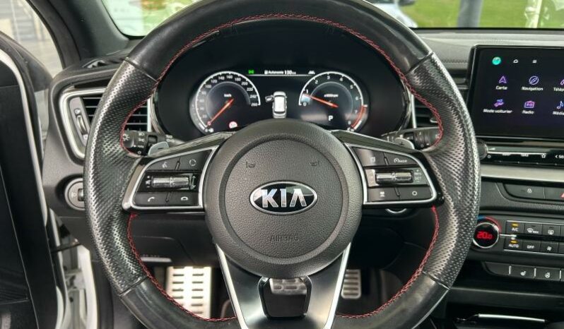 
								KIA Ceed full									