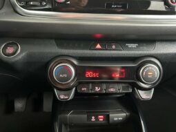 
										KIA Rio full									