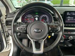 
										KIA Stonic full									