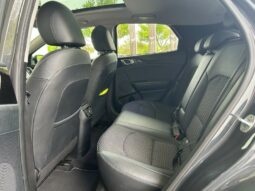 
										KIA XCeed full									