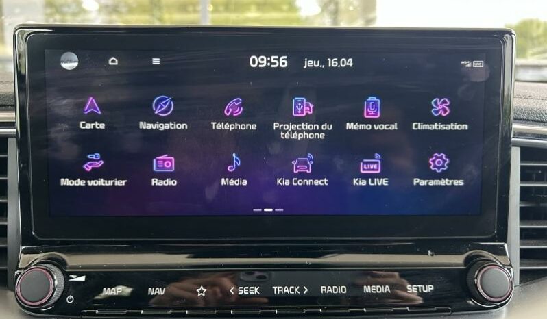 
								KIA XCeed full									