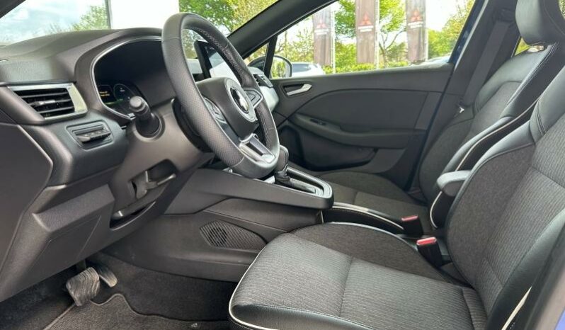 
								MITSUBISHI Colt full									