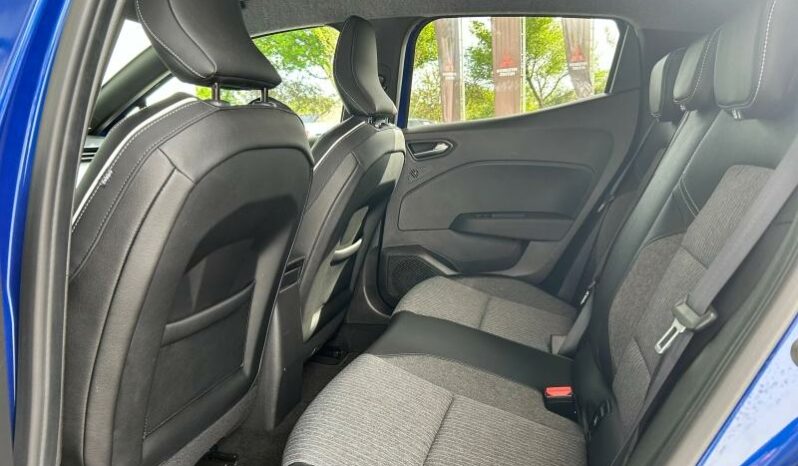 
								MITSUBISHI Colt full									