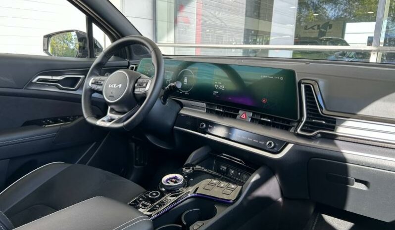 
								KIA Sportage full									
