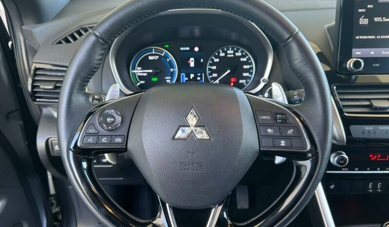 
								MITSUBISHI Eclipse Cross full									