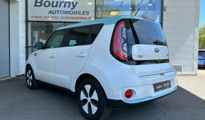 
								KIA Soul EV full									