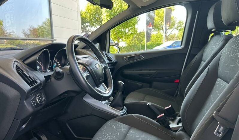
								FORD B-MAX full									