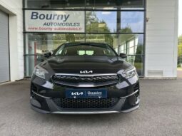 
										KIA XCeed full									