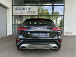 
										KIA XCeed full									